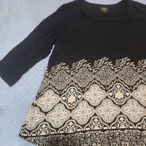 JM Collection Plus Size XL Black & Cream Geometric Knit Top Blouse